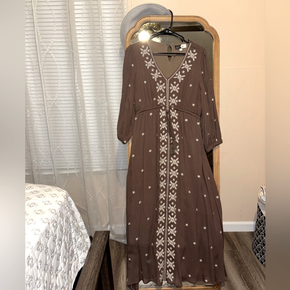 Piper and scoot embroidered brown dress